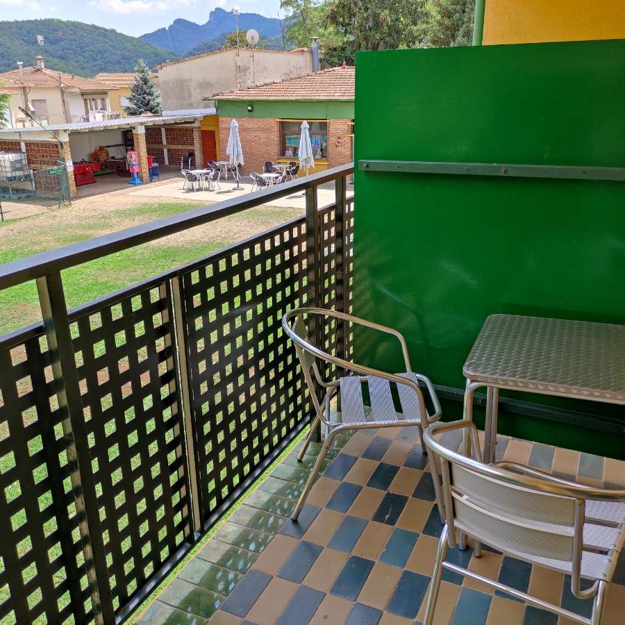 Alberg Restaurant Bellavista Santa Pau Exterior photo